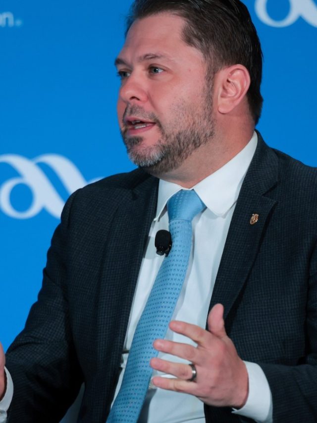 Gallego, Dem Crypto Ally, defends Trump's crypto donors
