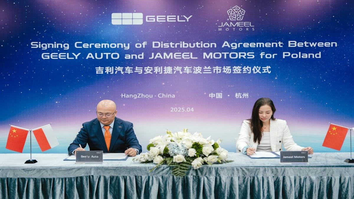 Geely Auto enters the Polish market with two new energy vehicles