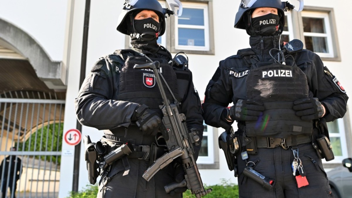Germany arrests minors for alleged asylum seekers | Crime News