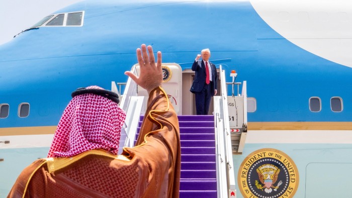 Giant Jets, Large and Flattering: Trump's Bay Journey