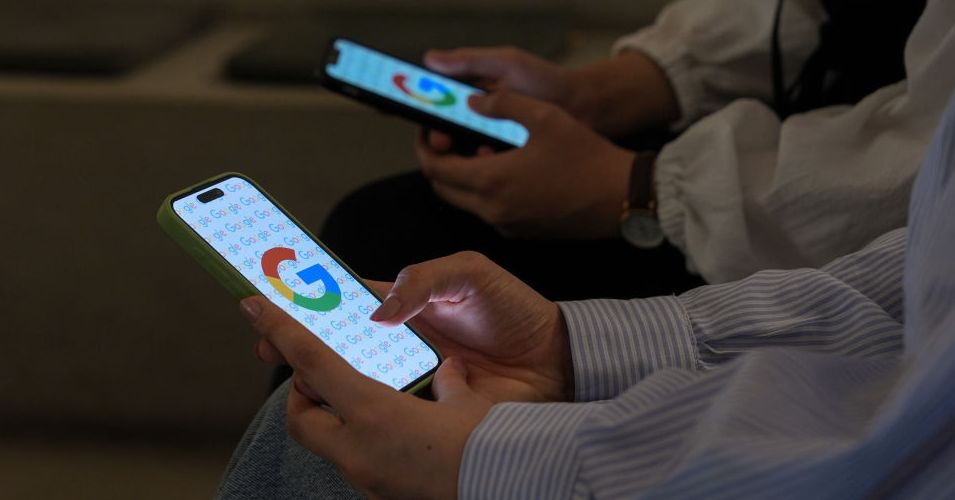 Google's advanced protection for vulnerable users to access Android