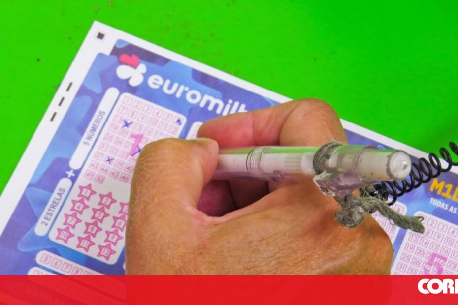 Hoje, você pode ter motivos para comemorar o dobro: consulte a chave e saiba se é o vencedor de um bilhão de euros - Sociedade