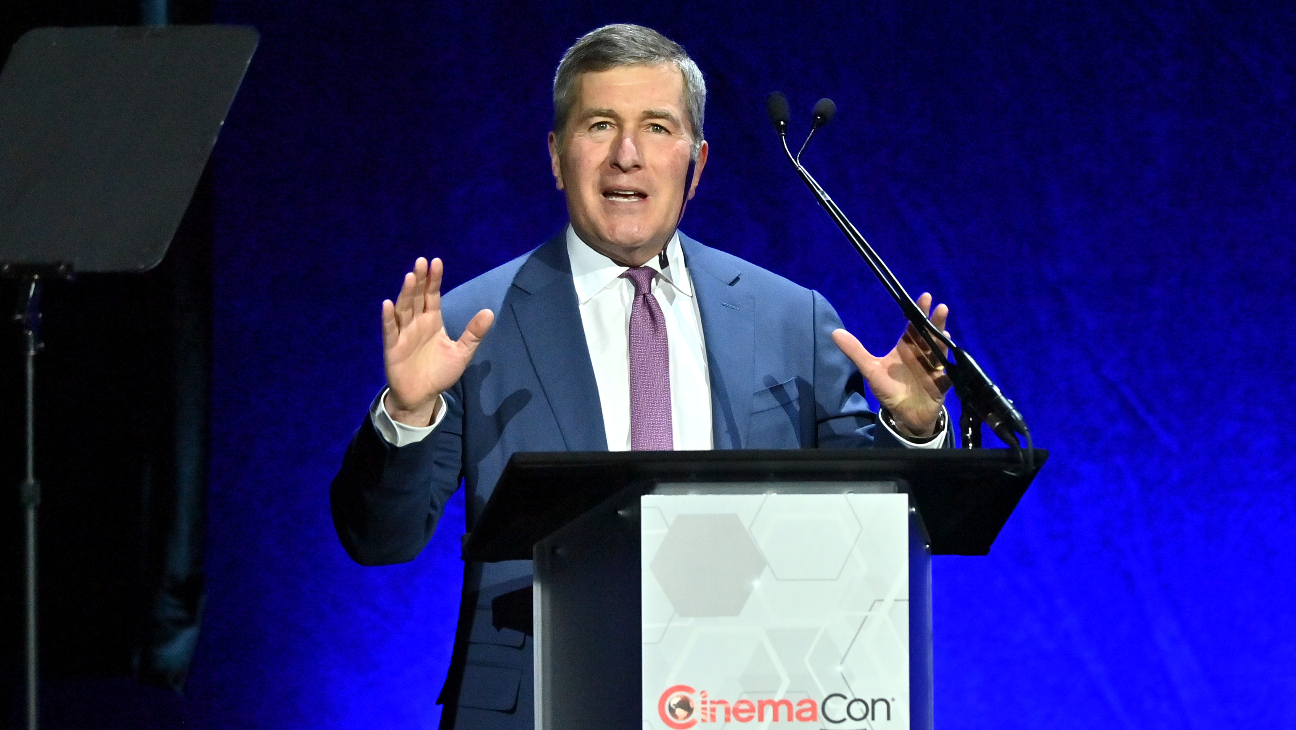 Hollywood Studios CEO to settle Trump's tariff proposal with MPA