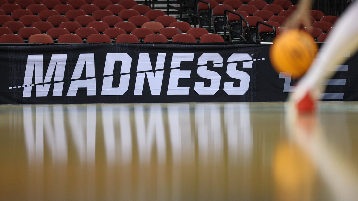 How Louisville prepares to pay athletes