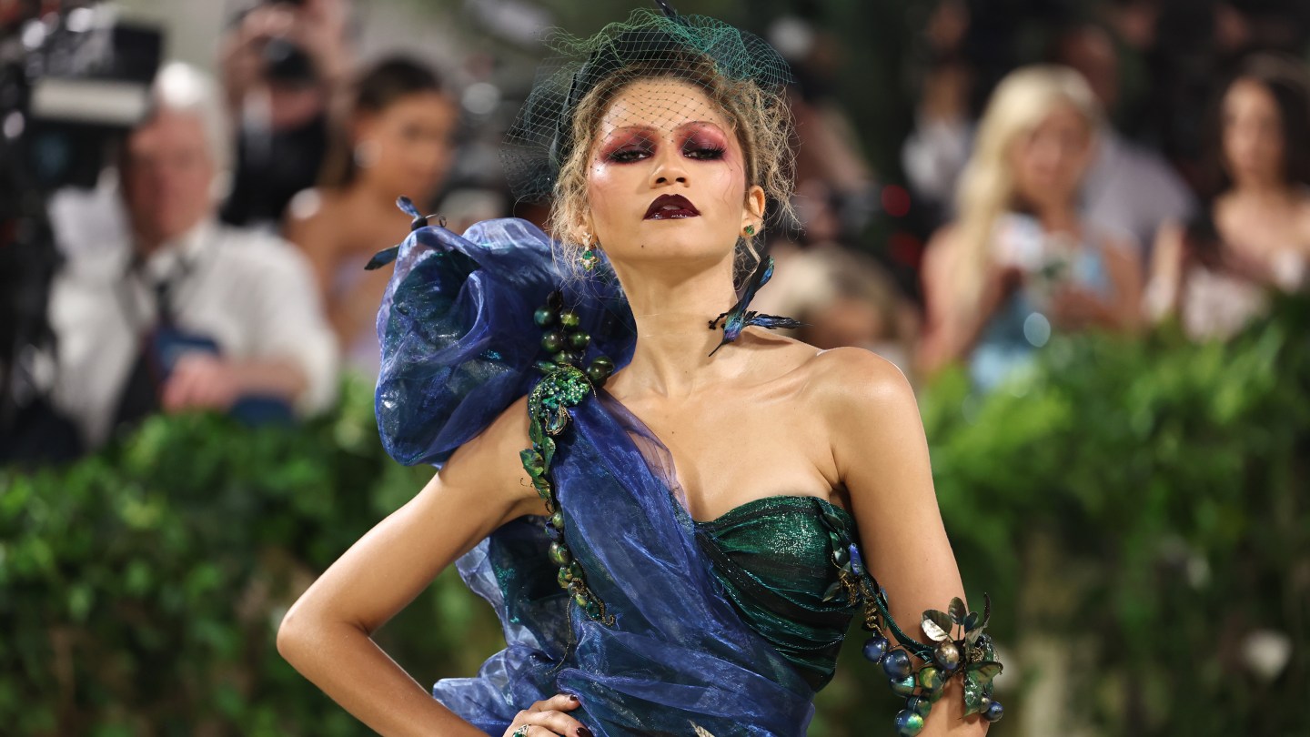 How to watch online for free 2025 Met Gala Red Carpet Arrival