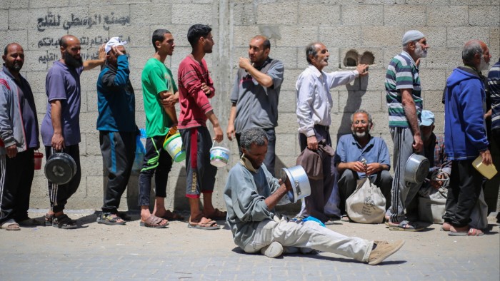 Israel relaxes neighborhoods exiting Gaza after Trump urges resettlement