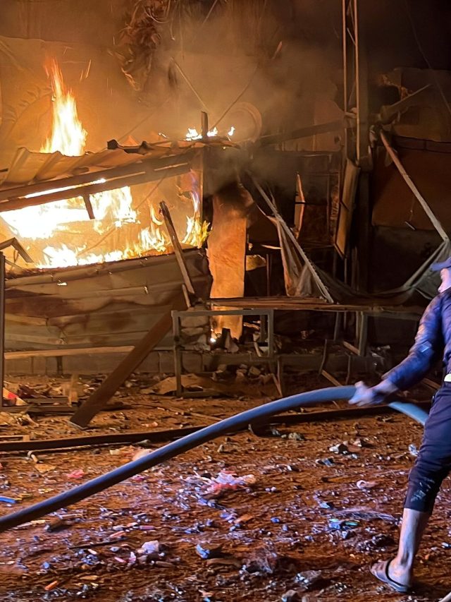 Israeli attack kills at least 16 people as Gaza lockdown accelerates hunger | Israel – Palestinian conflict news