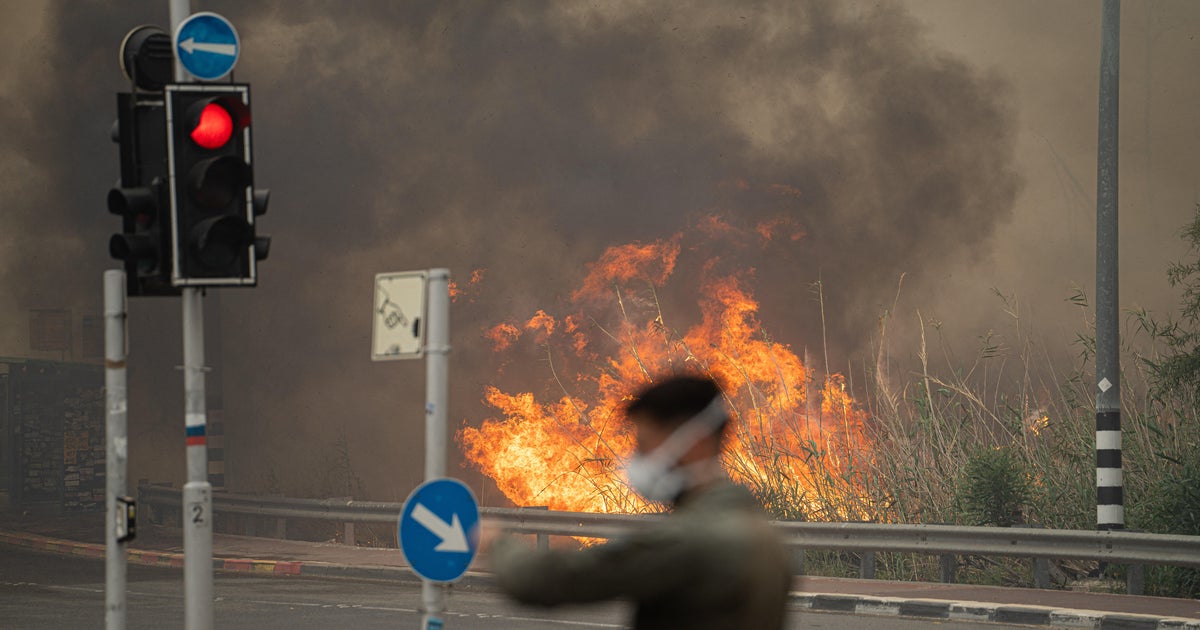 Israeli wildfires spread near Jerusalem to extract national emergency statements from Netanyahu