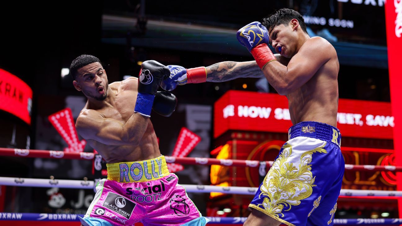It's time for Garcia and Haney to move on each other
