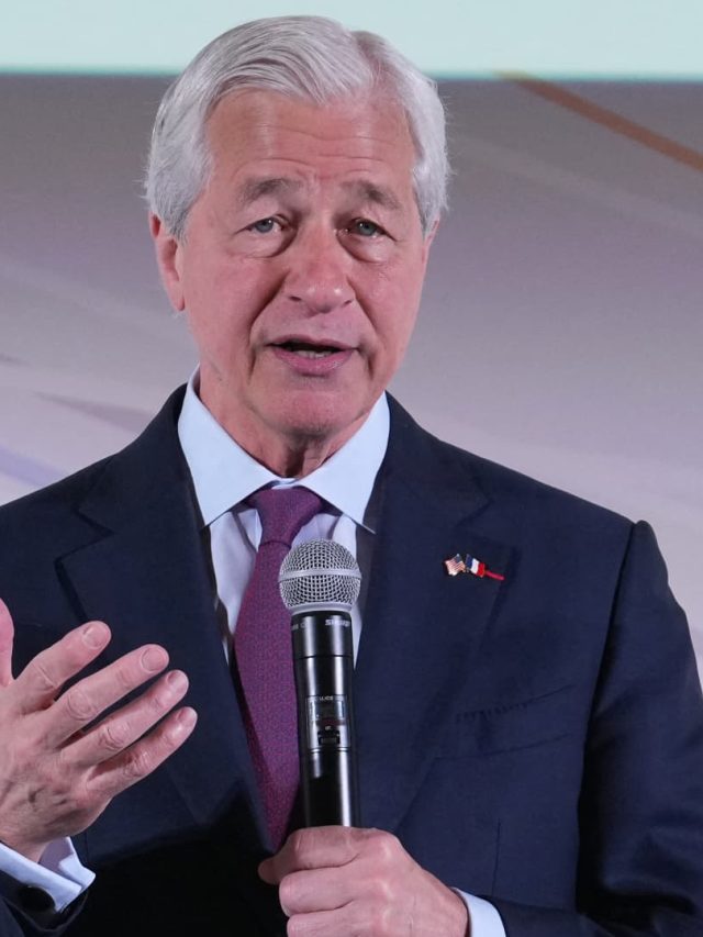 JPMorgan CEO Jamie Dimon says banks will let customers buy bitcoin