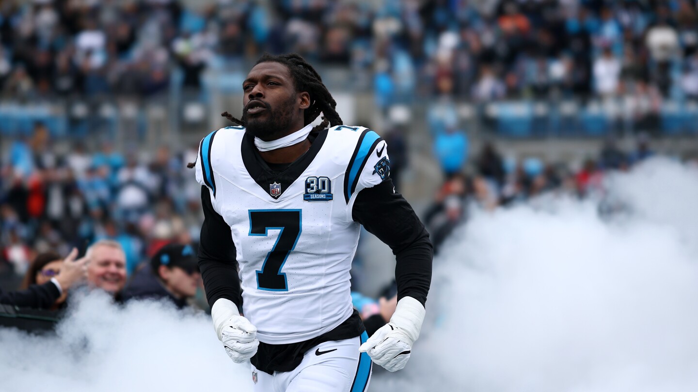 Jadeveon Clowney vows to keep playing