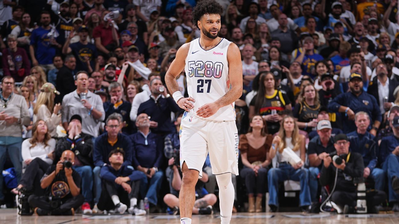 Jamal Murray scores 25