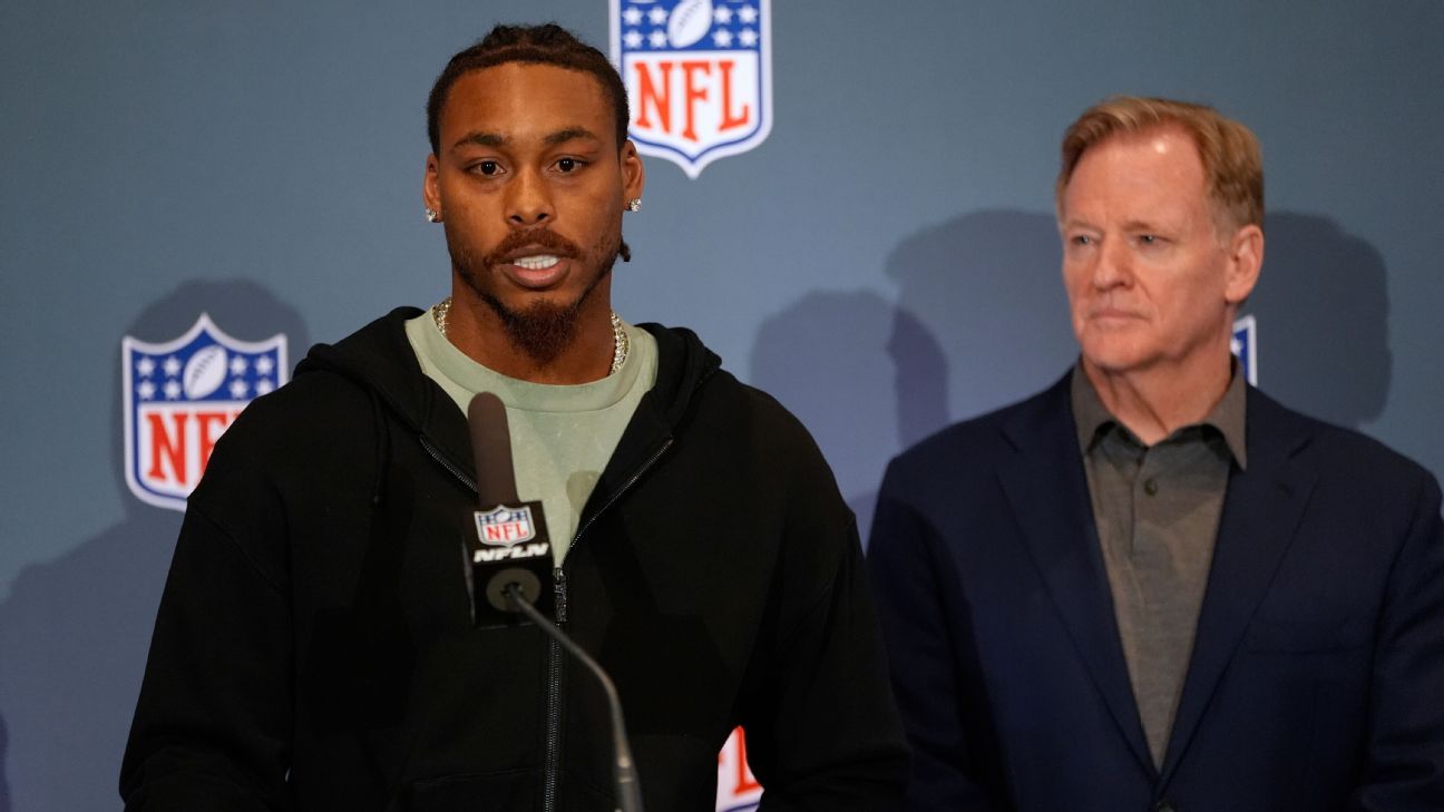 Jefferson of the Vikings – Playing Football in Olympic “Dream”