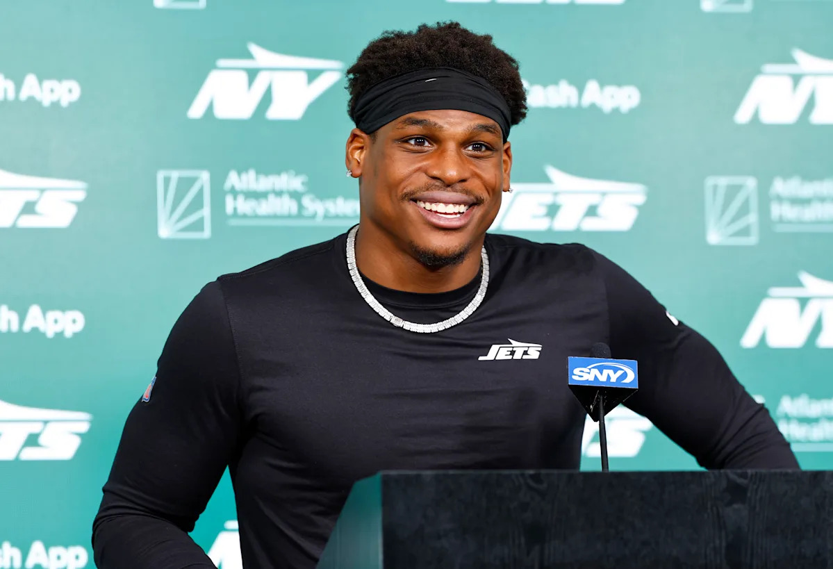 Jets Trial Giovanni Williams hopes to join the Quinnan and Quincy brothers to create some NFL history