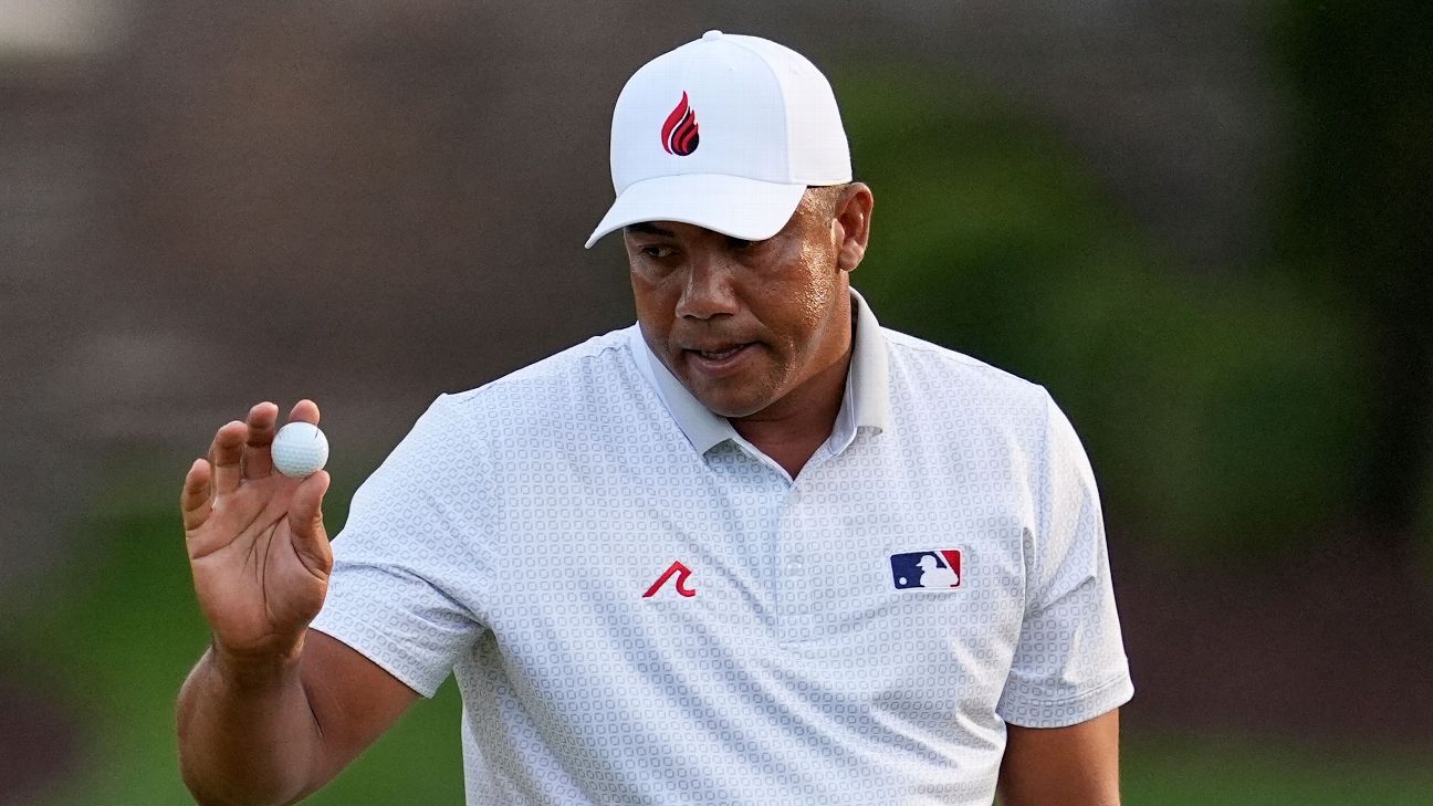 Jhonattan Vegas leads PGA champion because stars can't shine