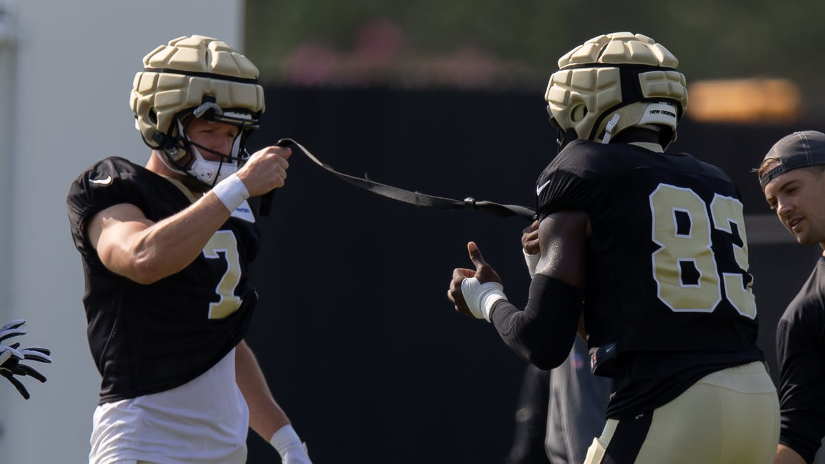 Juwan Johnson represents the Saints
