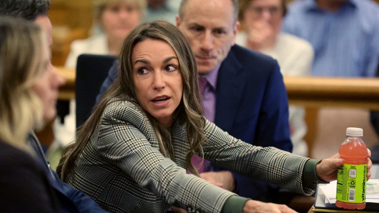 Karen Read made over 50 unresolved calls to John O'Keefe