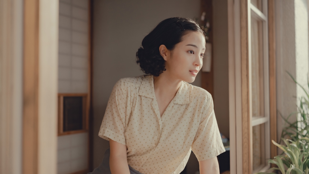 Kei Ishikawa's “Hill View” brings Kazuo Ishiguro magic to the screen