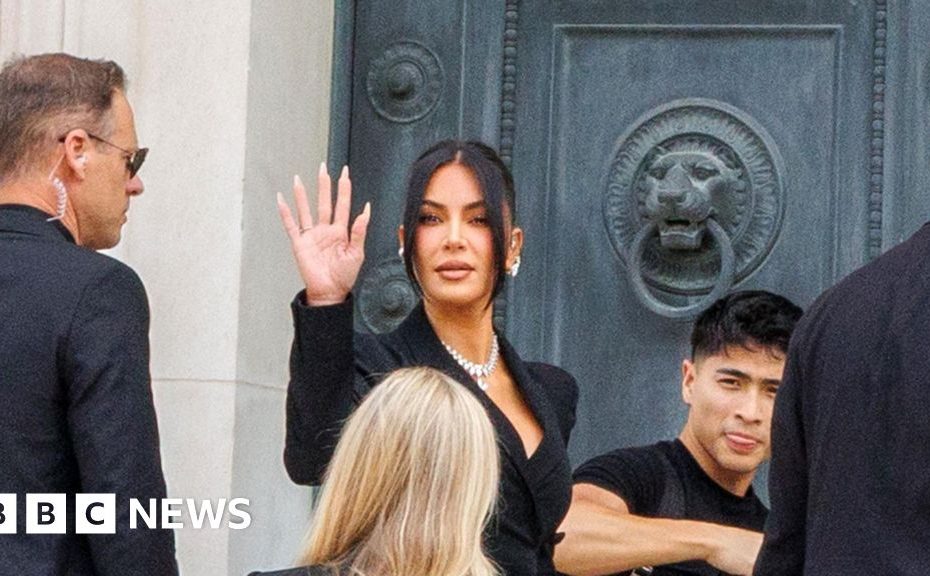 Kim Kardashian believes she is "dead" during an armed robbery in Paris