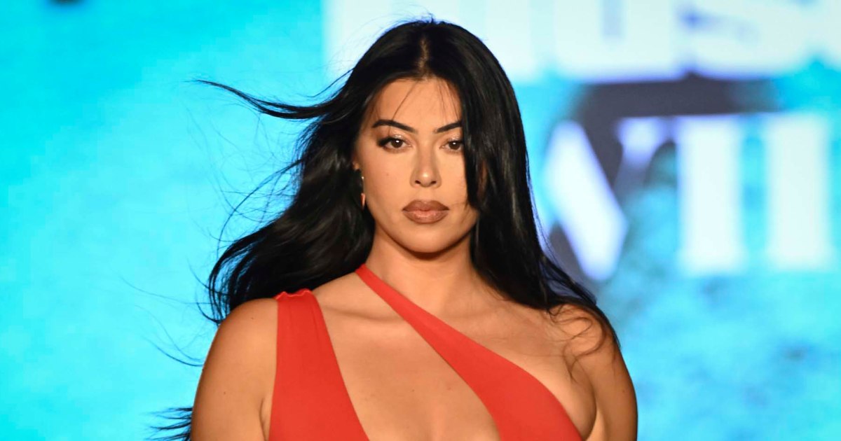 Lauren Chan is the first lesbian to cover a solo in a Sports Illustrated swimsuit