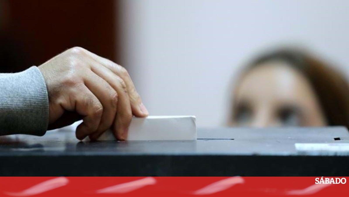 Legislativo desperdiçou mais de 567 milhões de votos este ano – Portugal