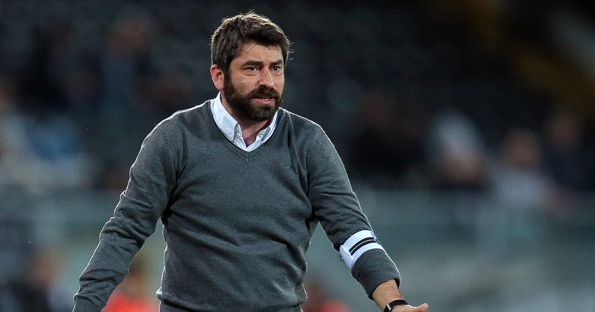Luís Freire sai de Vitória Deguimarães após a falha na descoberta na Europa – I Liga