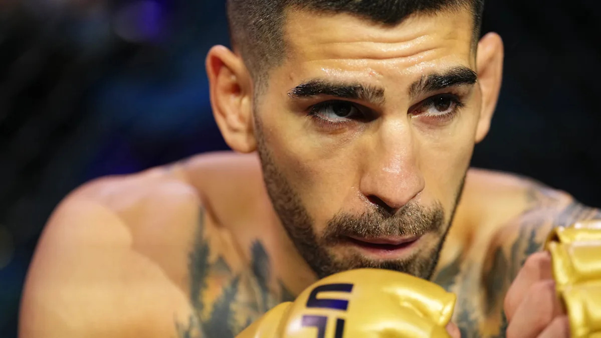 Mailbag: Ilia Topuria vs. Charles Oliveira is good, but has UFC missed the opportunity to have a great battle ever?