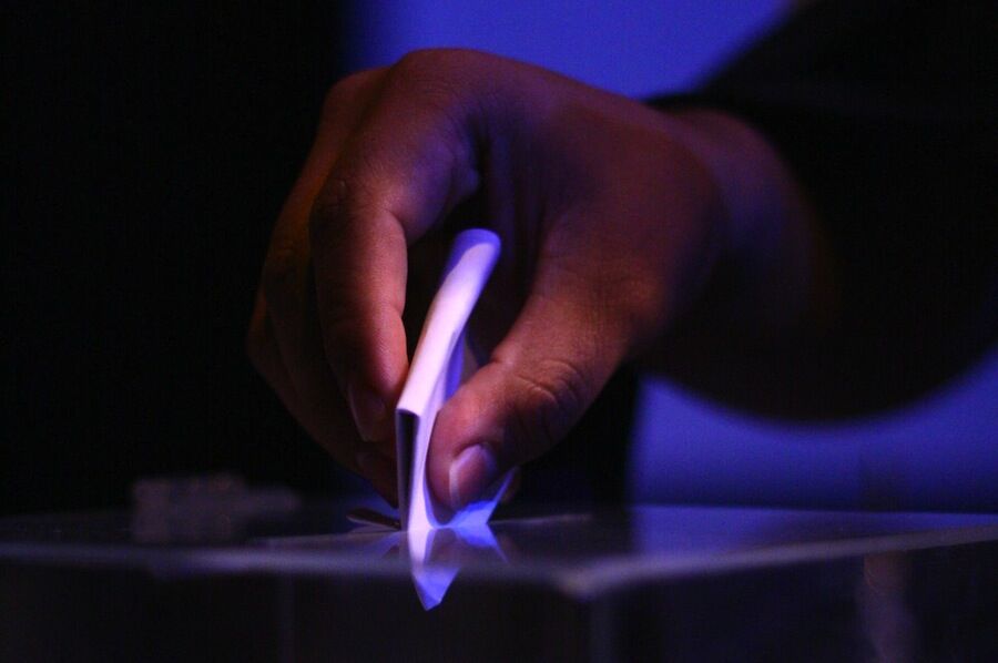 Mais de 500.000 votos de votos de lixo; jovens representantes; e novas vozes da ilha