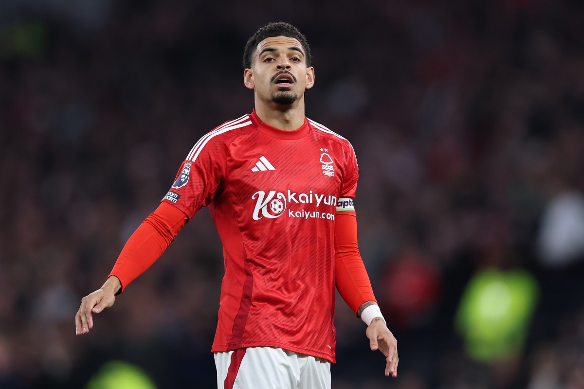 Manchester City's goal is to add two players to replace de Bruyne.