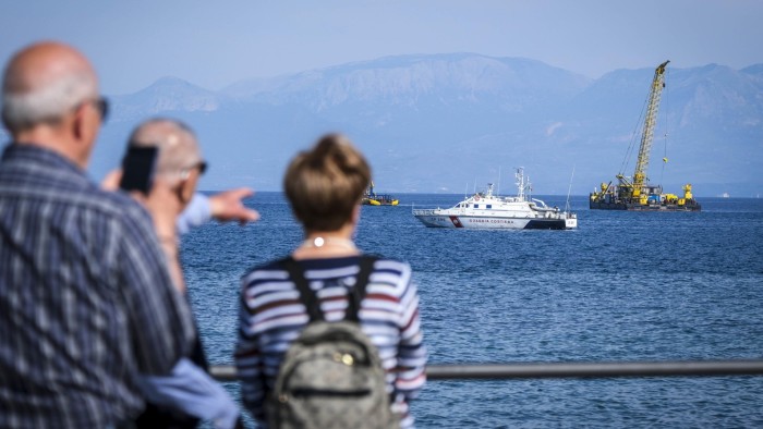 Mike Lynch's sunken yacht has “fragility”, UK investigation finds