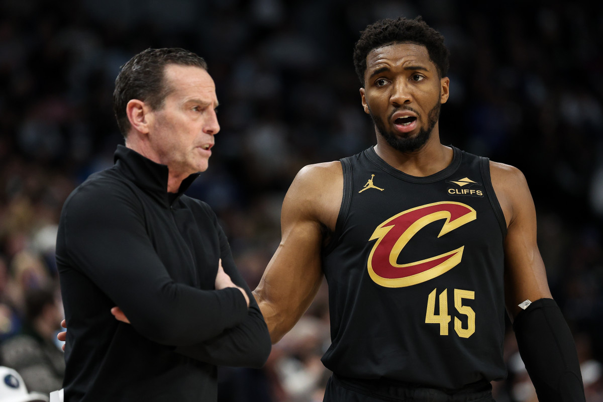 Mitchell injured, Cavaliers injured when they collapsed in Game 4 blowout