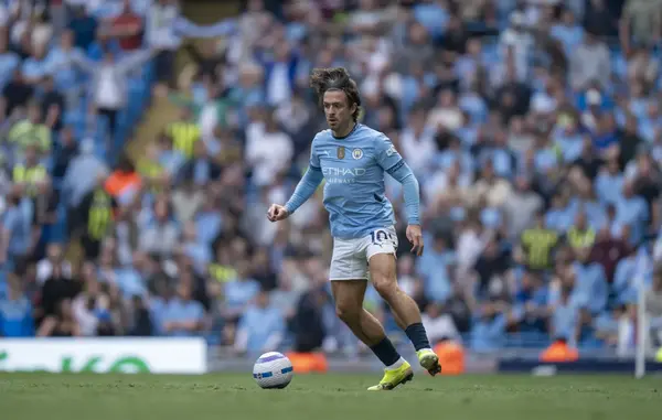 Naples monitors Manchester City wingers before potential summer transfer