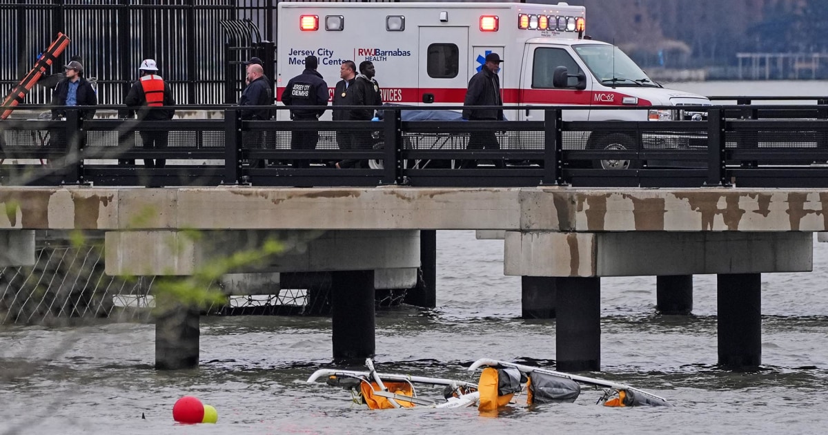 New report shows helicopter split in the air before the crash, causing six people to kill in New York