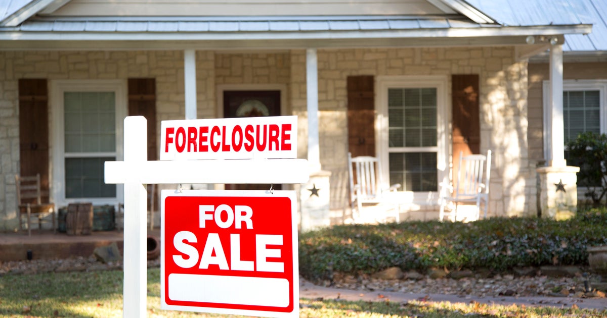 New research finds that climate change may lead to a surge in foreclosures and lender losses.