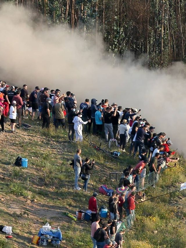 No primeiro dia da manifestação, tudo é contra tudo (30 segundos de intervalo nas primeiras cinco vezes)