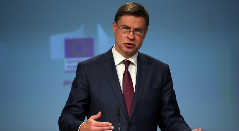 Novo governo deve acompanhar o compromisso de Bruxelas