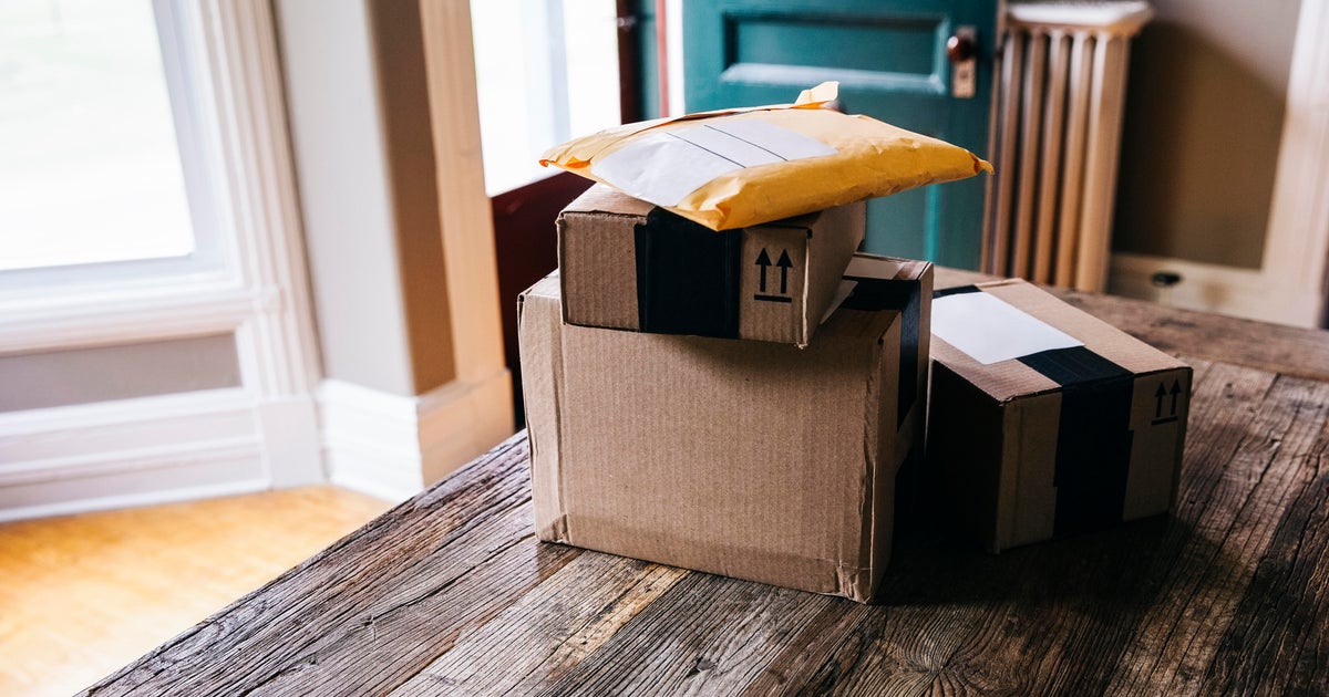 Now, the “De-Minimis” tariff rate is 54%. This is what it means to e-commerce.