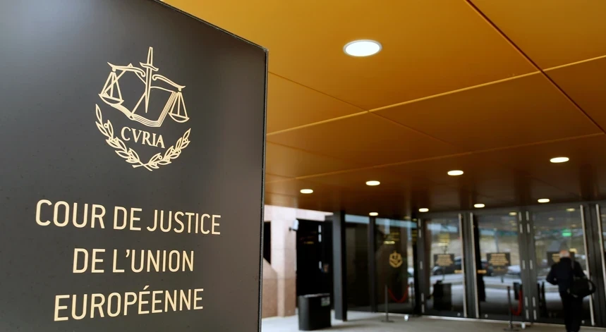 O Tribunal da UE contradiz a rejeição de Bruxelas do von der Leyen e o proprietário de Pfizer