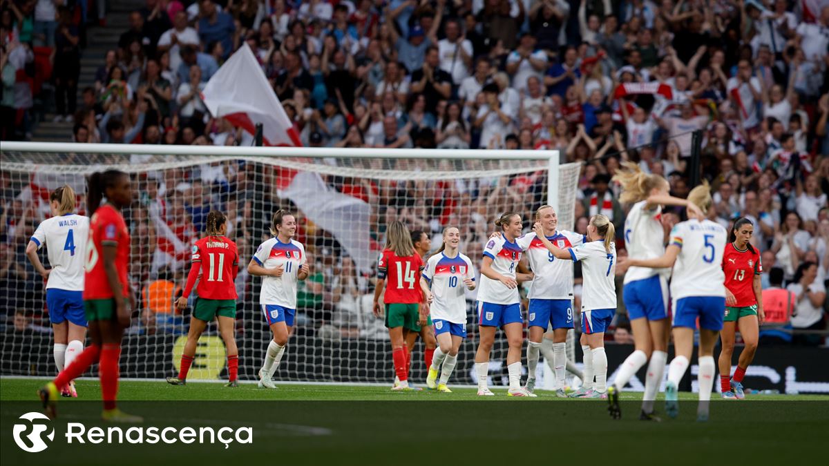O desastre em Wembley. A equipe feminina perdeu por 6 a 0 e lutará no último dia