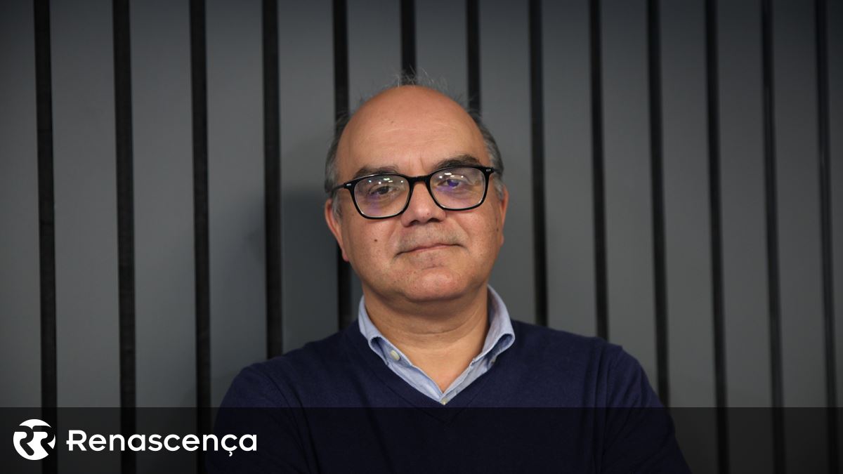 O economista João Cerejeira avisa os riscos de instabilidade política na economia nacional