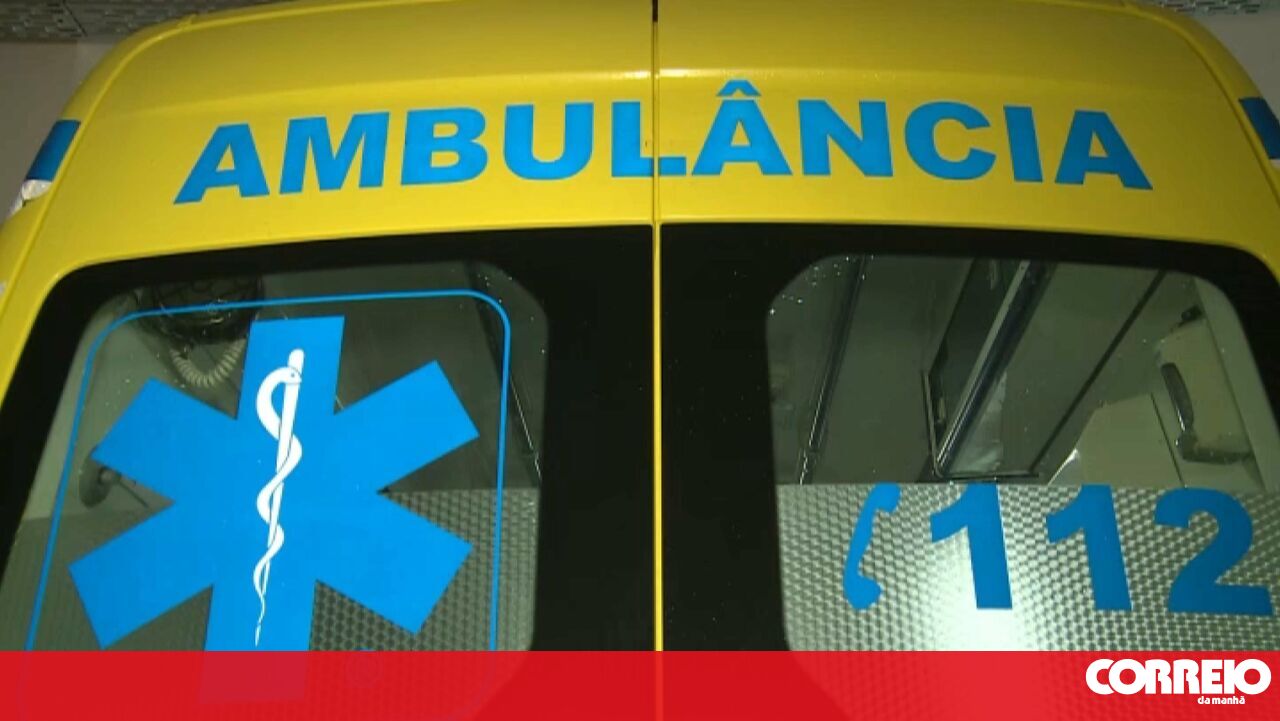 O homem de 25 anos morreu em motocicleta-Portugal