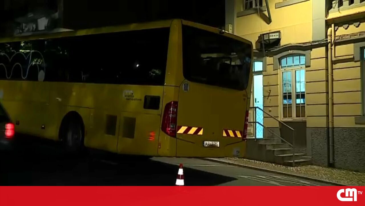 O agente PSP é lançado cinco vezes em Loures – Vídeo