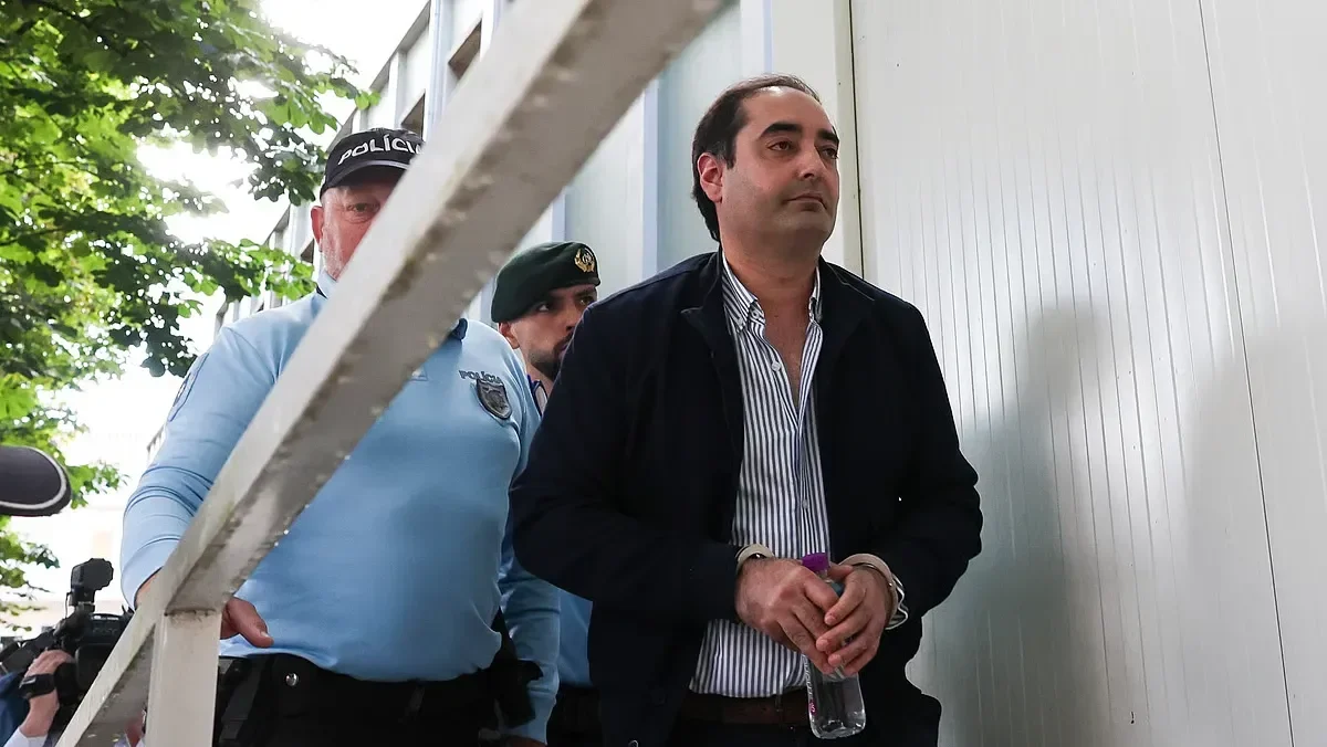 O suspeito pai de Murtosa investiga declarações falsas
