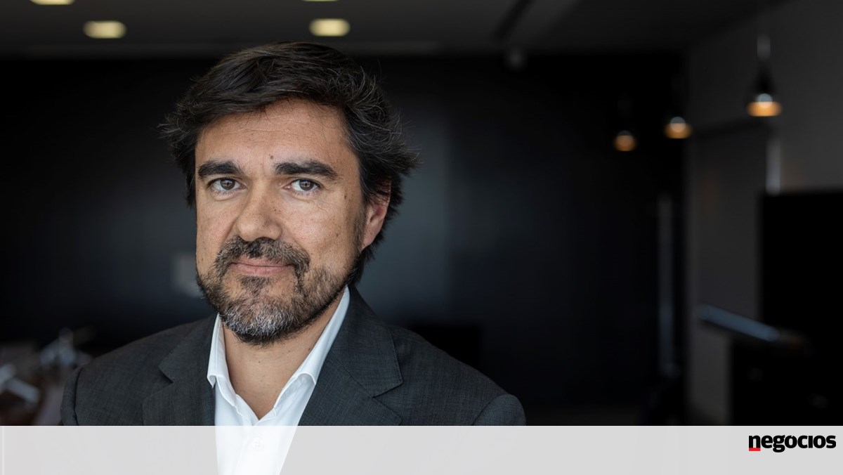 Os Estados Unidos reorganizam o Comitê Executivo de acordo com os mesmos princípios que a reorganização do grupo – Empresa