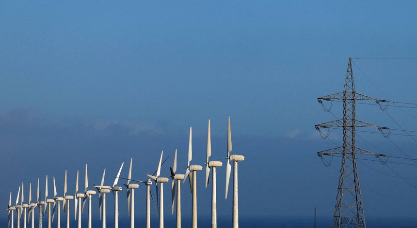 Os avisos da grade de energia da Espanha requerem “medidas de emergência” em 2023