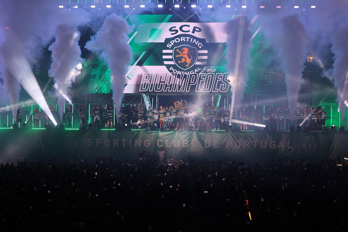 Os esportes dois campeões: o campeão mais popular é fácil, mas quem espera ser expulso e piretos?