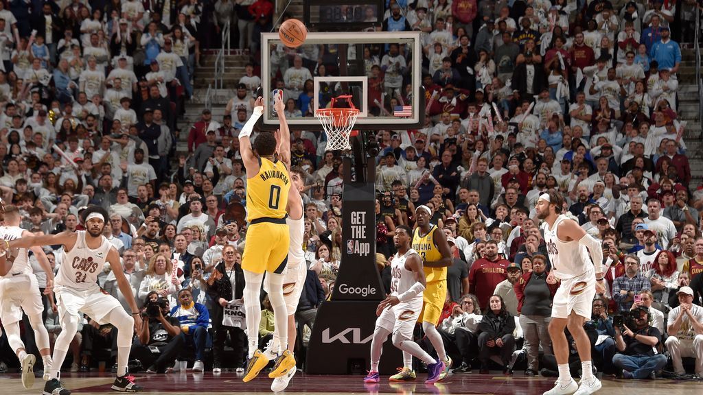 Pacers defeat the Knights at last minute rage