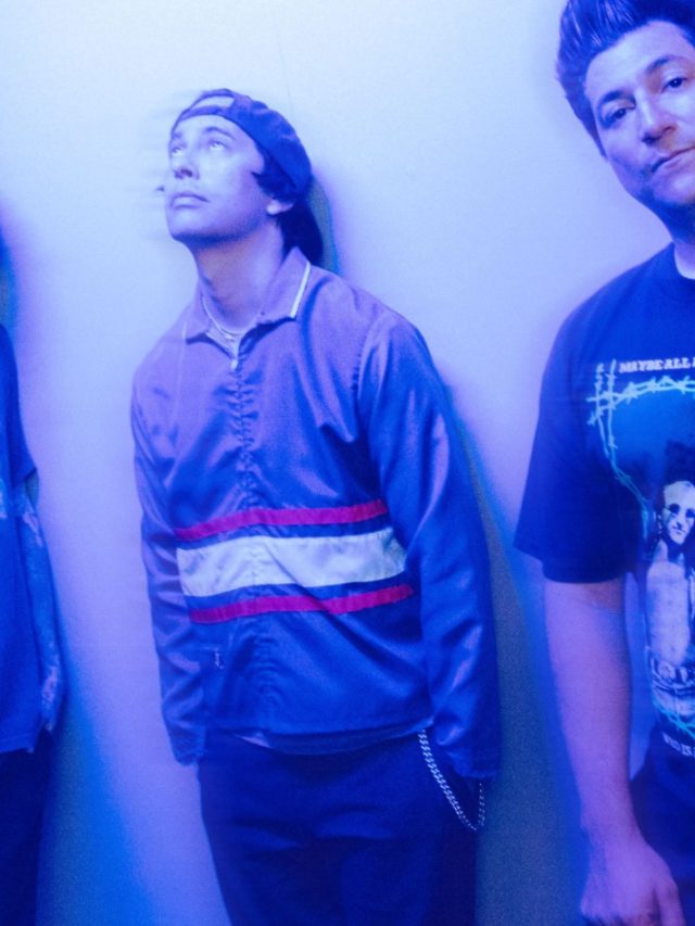 Pierce The Veil shares “Kiss Me Now”.