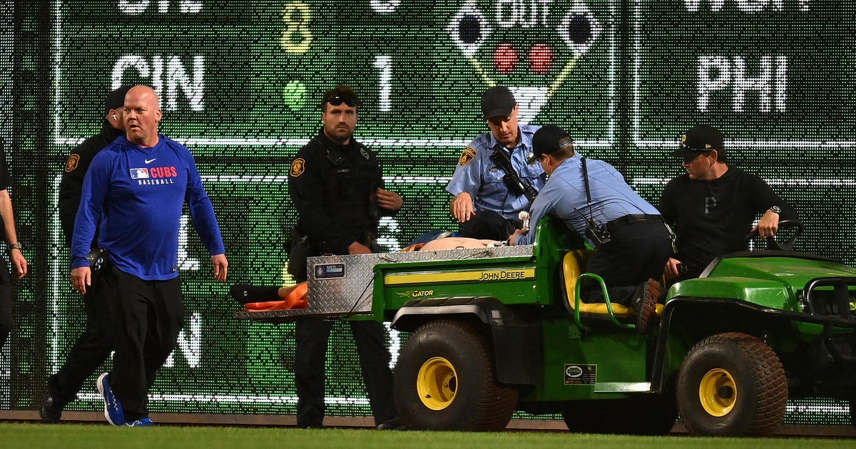 Pittsburgh police see fans falling from Pirate Bar game as “nature accidental”