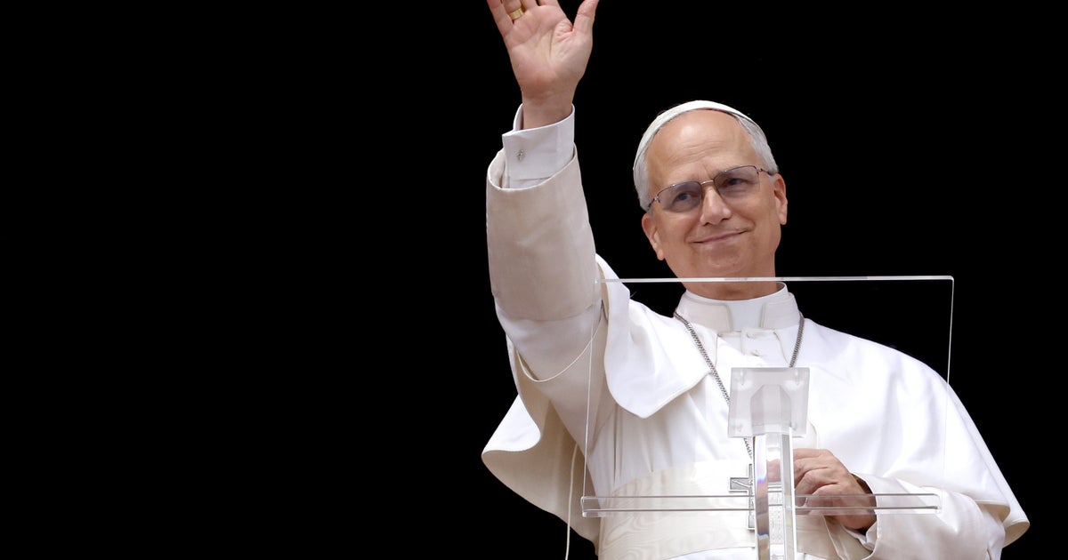 Pope Leo XIV's blessing on the first Sunday called for peace in Ukraine and Gaza: “Never End of War”